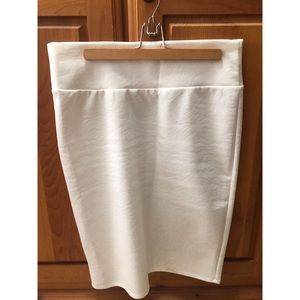 LulaRoe Cassie Skirt